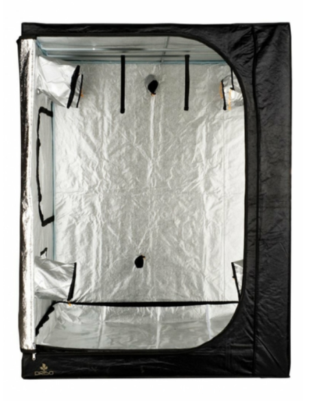 Dark Room 2 - 480 x 240 x 200 cm